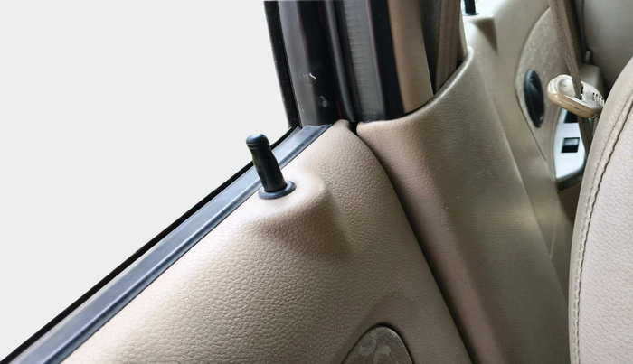 2011 Chevrolet Spark LT 1.0, Petrol, Manual, 29,957 km, interior