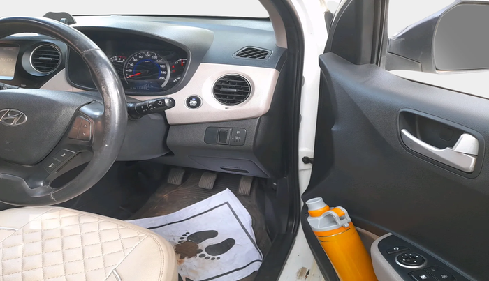 2018 Hyundai Grand i10 ASTA 1.2 KAPPA VTVT, Petrol, Manual, 1,11,868 km, interior