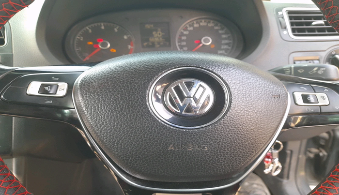 2017 Volkswagen Ameo TRENDLINE 1.2L, Petrol, Manual, 66,963 km, interior