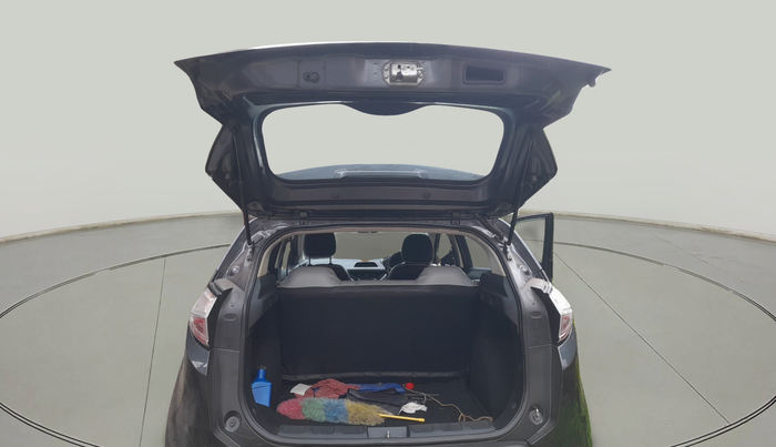 2017 Tata NEXON XM PETROL, Petrol, Manual, 37,070 km, exterior