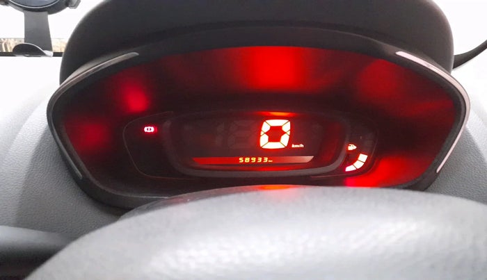2018 Renault Kwid RXT 1.0 (O), Petrol, Manual, 58,933 km, interior