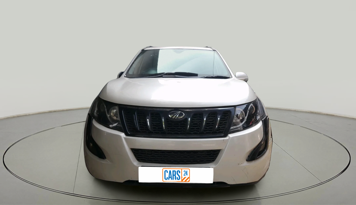 2017 Mahindra XUV500 W6, Diesel, Manual, 82,000 km, exterior