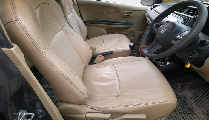 2017 Honda Amaze 1.2L I-VTEC S OPT, Petrol, Manual, 1,00,487 km, interior