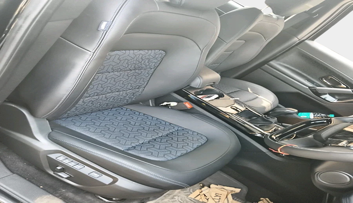 2023 Tata Harrier FEARLESS PLUS DARK EDITION, Diesel, Manual, 4,146 km, interior