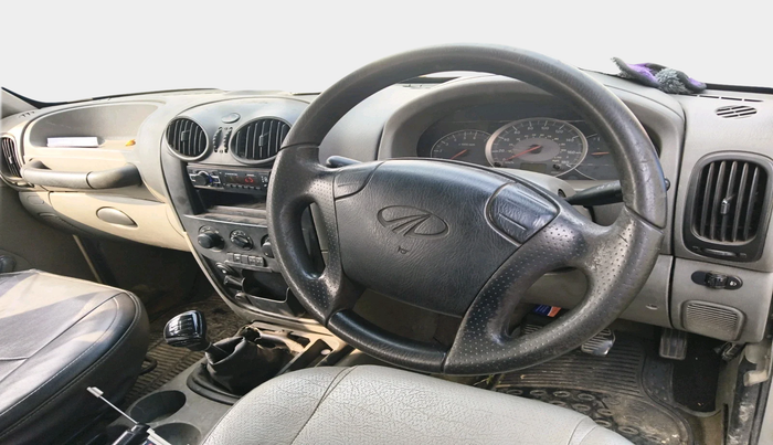 2012 Mahindra Scorpio EX M2DI, Diesel, Manual, 1,00,260 km, interior