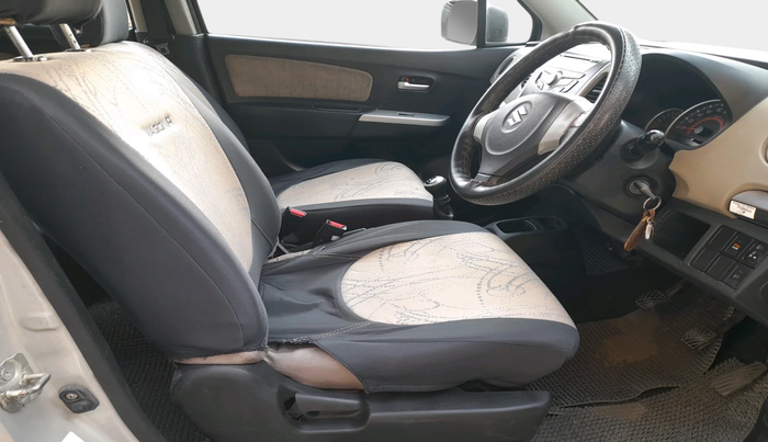 2016 Maruti Wagon R 1.0 VXI, Petrol, Manual, 58,429 km, interior