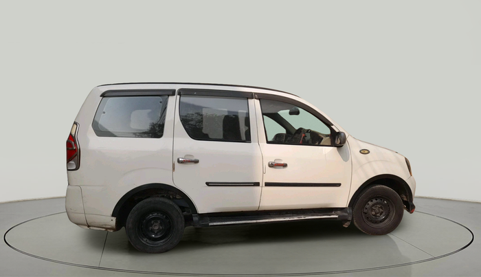 2015 Mahindra Xylo D4, Diesel, Manual, 1,43,272 km, exterior