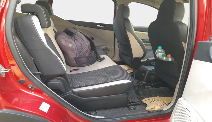 2020 Renault TRIBER RXZ, Petrol, Manual, 47,444 km, interior