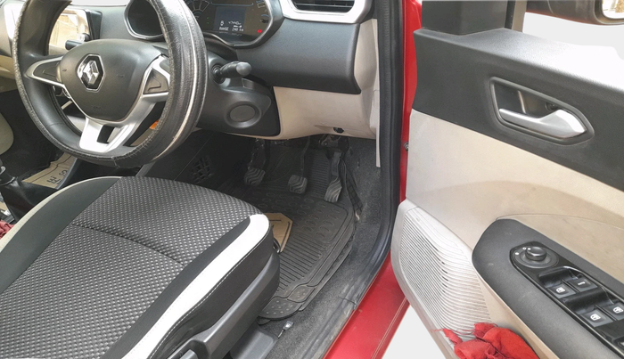 2020 Renault TRIBER RXZ, Petrol, Manual, 47,444 km, interior