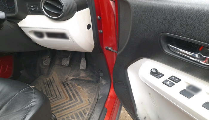 2018 Maruti IGNIS ZETA 1.2, Petrol, Manual, 1,04,482 km, interior