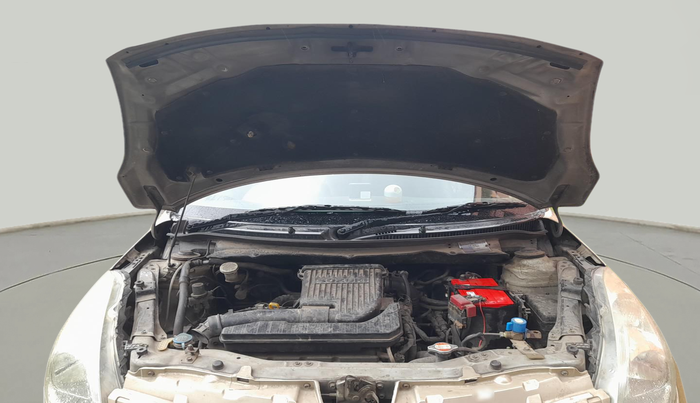 2014 Maruti Swift Dzire VXI, Petrol, Manual, 70,471 km, exterior