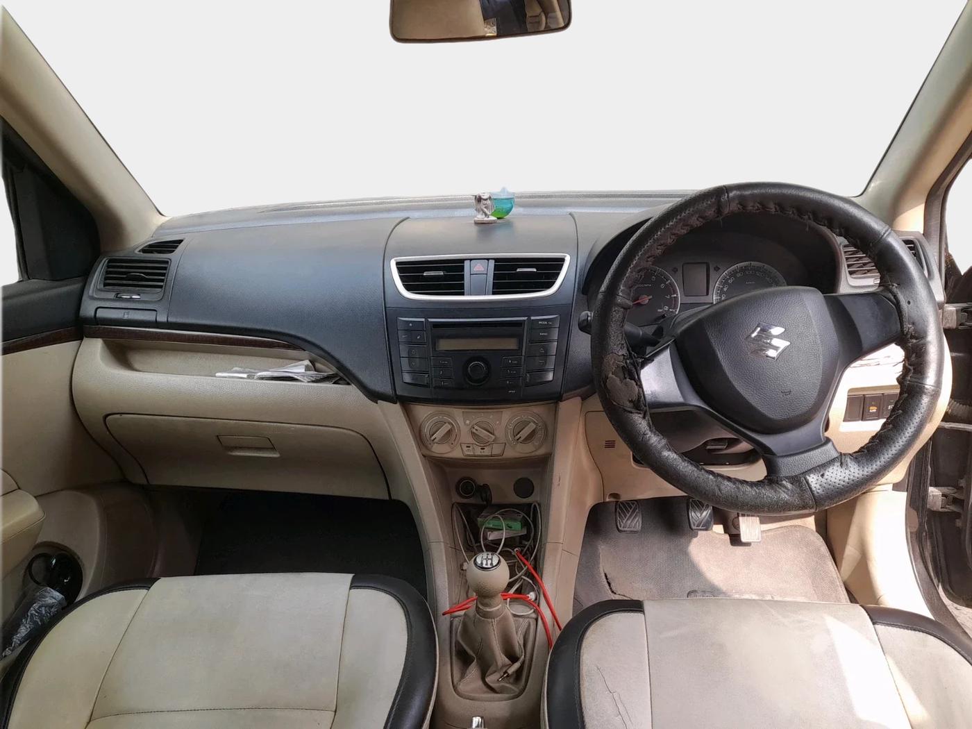 2013 Maruti Swift Dzire VXI, Petrol, Manual, 1,32,009 km, interior