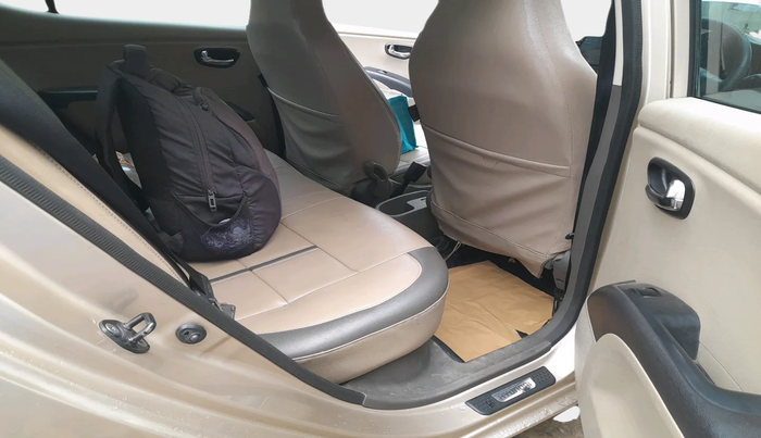 2010 Hyundai i10 MAGNA 1.1, Petrol, Manual, 36,973 km, interior