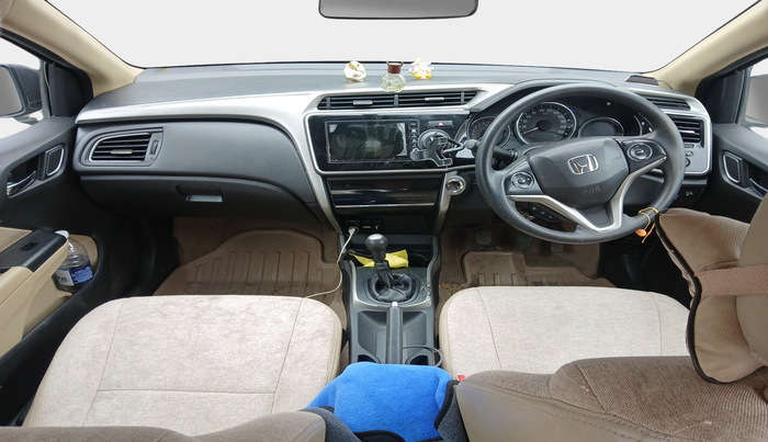 2017 Honda City 1.5L I-VTEC V MT, Petrol, Manual, 43,894 km, interior