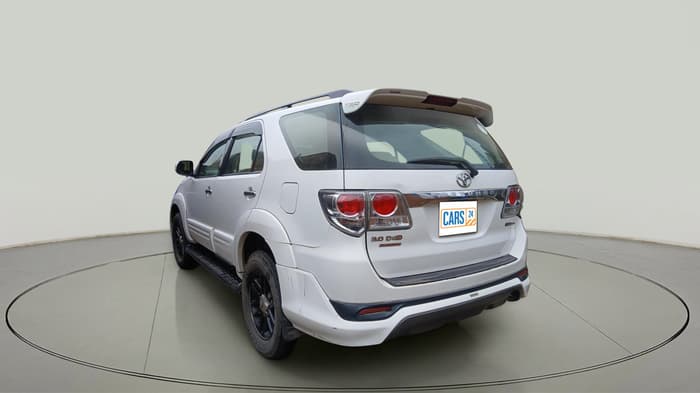 2013 Toyota Fortuner 3.0 4X2 AT, Diesel, Automatic, 1,84,801 km, exterior