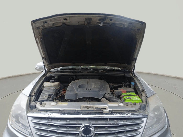 2013 Ssangyong Rexton RX7, Diesel, Automatic, 1,49,332 km, exterior