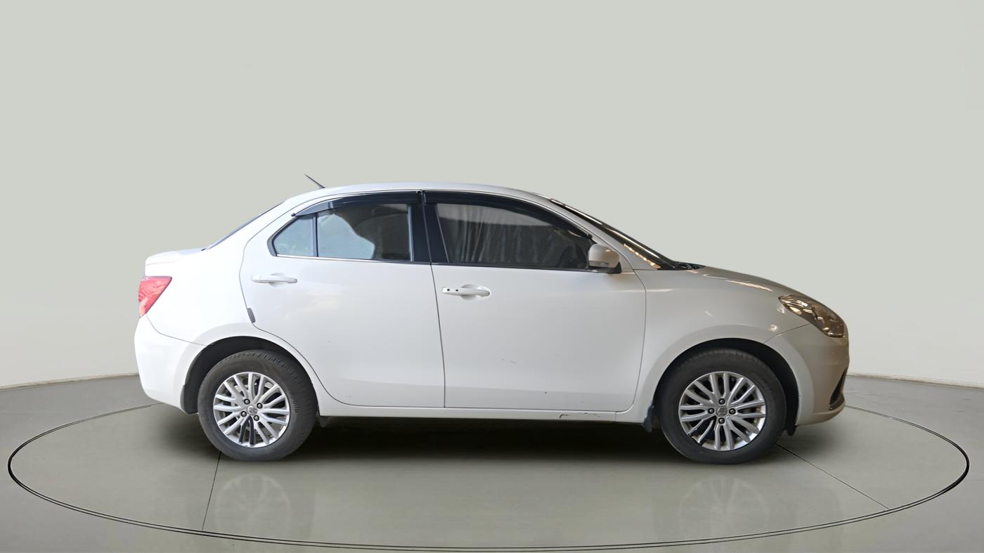 2022 Maruti Dzire ZXI CNG, CNG, Manual, 1,34,223 km, exterior
