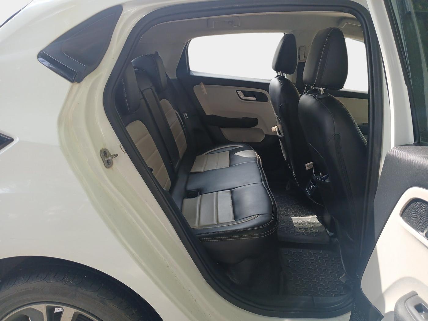 2022 Tata ALTROZ XZ DIESEL, Diesel, Manual, 51,095 km, interior