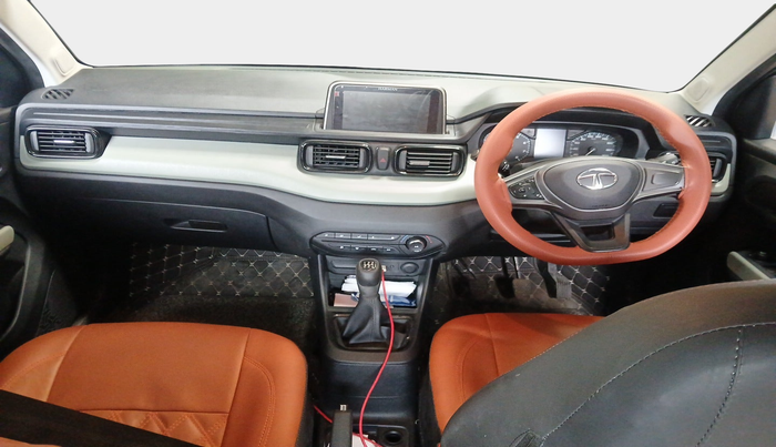 2022 Tata PUNCH ADVENTURE MT, Petrol, Manual, 9,429 km, interior