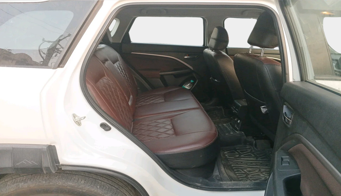 2022 Maruti BREZZA ZXI SMART HYBRID , Petrol, Manual, 22,880 km, interior