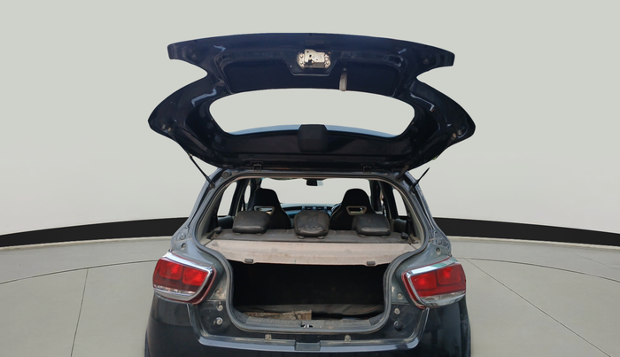 2016 Mahindra Kuv100 K6 D 6 STR, Diesel, Manual, 80,045 km, exterior