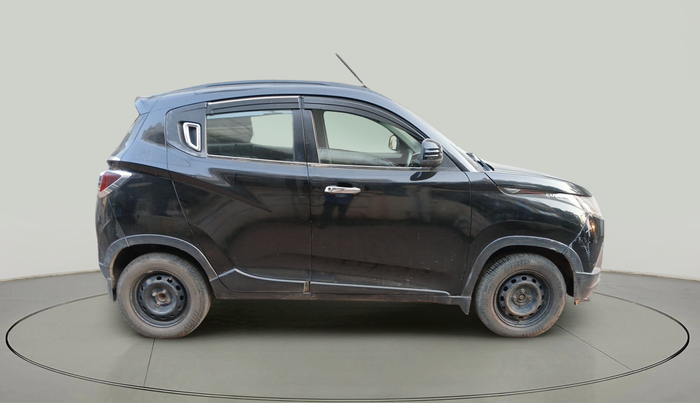 2016 Mahindra Kuv100 K6 D 6 STR, Diesel, Manual, 80,045 km, exterior