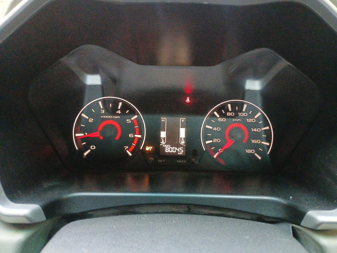 2016 Mahindra Kuv100 K6 D 6 STR, Diesel, Manual, 80,045 km, interior