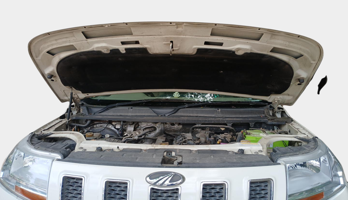 2019 Mahindra TUV 300 PLUS P8, Diesel, Manual, 66,377 km, exterior