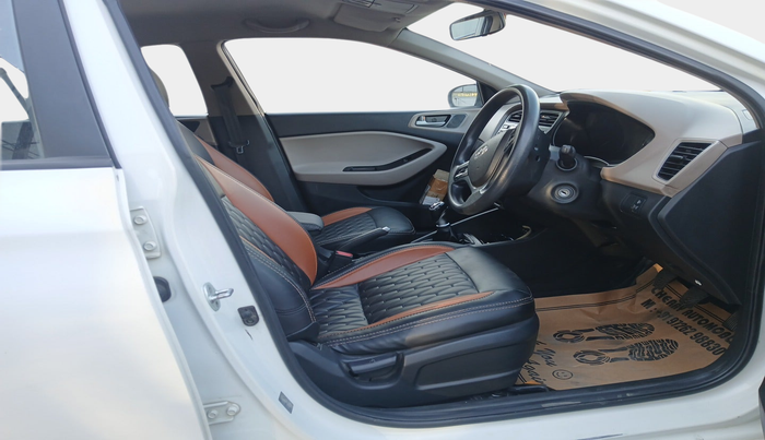 2015 Hyundai Elite i20 MAGNA 1.4 CRDI, Diesel, Manual, 1,94,545 km, interior