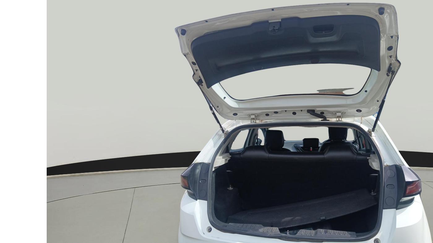 2023 Tata ALTROZ XE PETROL, Petrol, Manual, 55,673 km, exterior