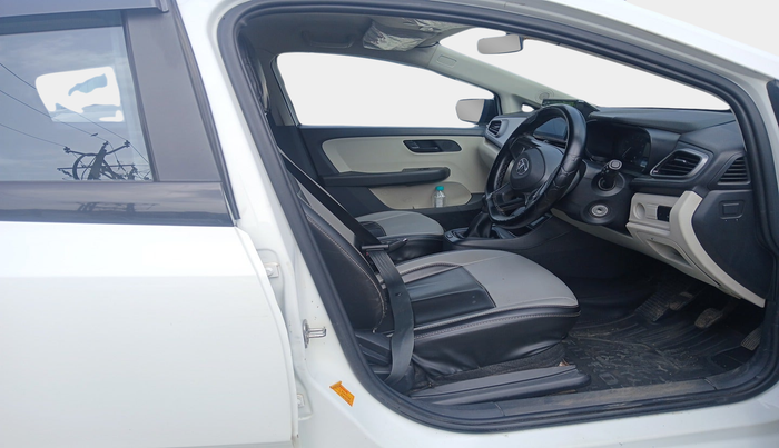 2023 Tata ALTROZ XE PETROL, Petrol, Manual, 55,673 km, interior