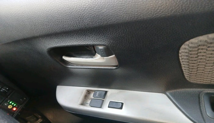 2014 Maruti Wagon R 1.0 LXI CNG, Petrol, Manual, 2,82,785 km, interior