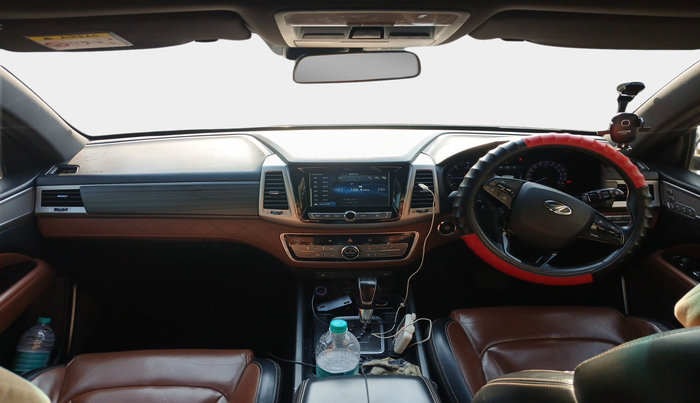 2019 Mahindra ALTURAS G4 4WD AT, Diesel, Automatic, 1,87,334 km, interior