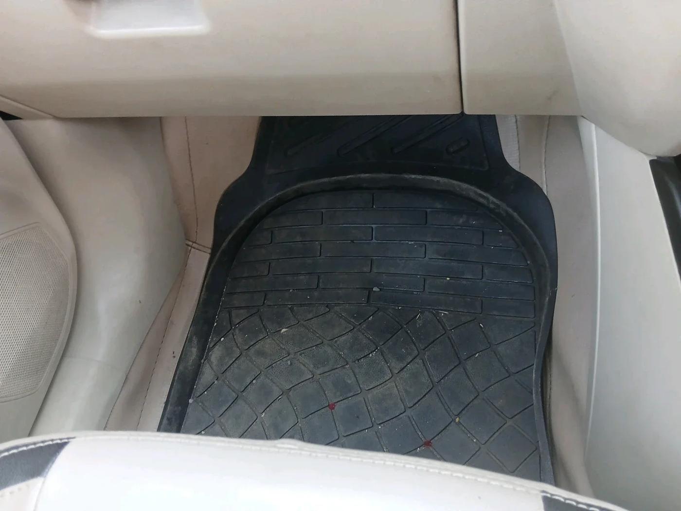 2019 Maruti Dzire VXI, Petrol, Manual, 1,81,619 km, interior