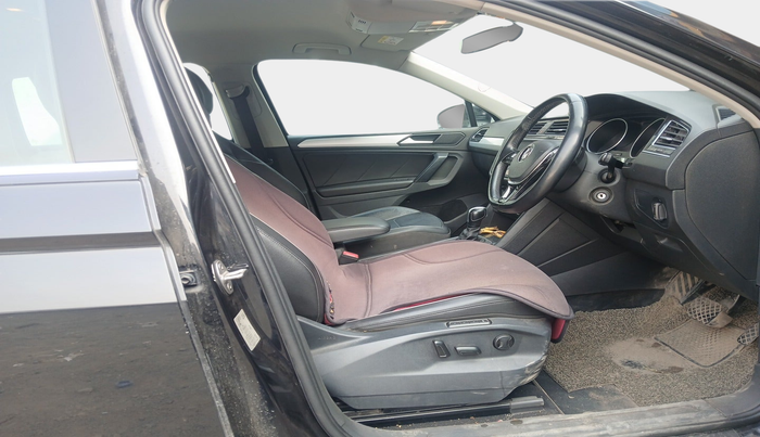 2019 Volkswagen TIGUAN COMFORTLINE TDI AT, Diesel, Automatic, 76,684 km, interior