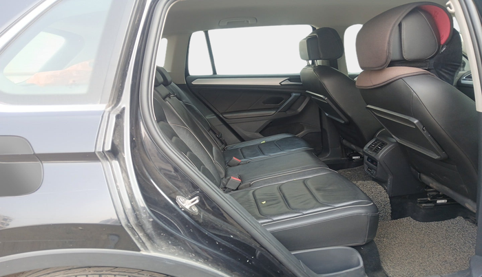 2019 Volkswagen TIGUAN COMFORTLINE TDI AT, Diesel, Automatic, 76,684 km, interior