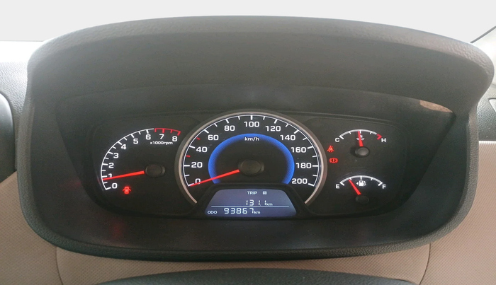 2020 Hyundai Grand i10 MAGNA 1.2 KAPPA VTVT, Petrol, Manual, 93,867 km, interior