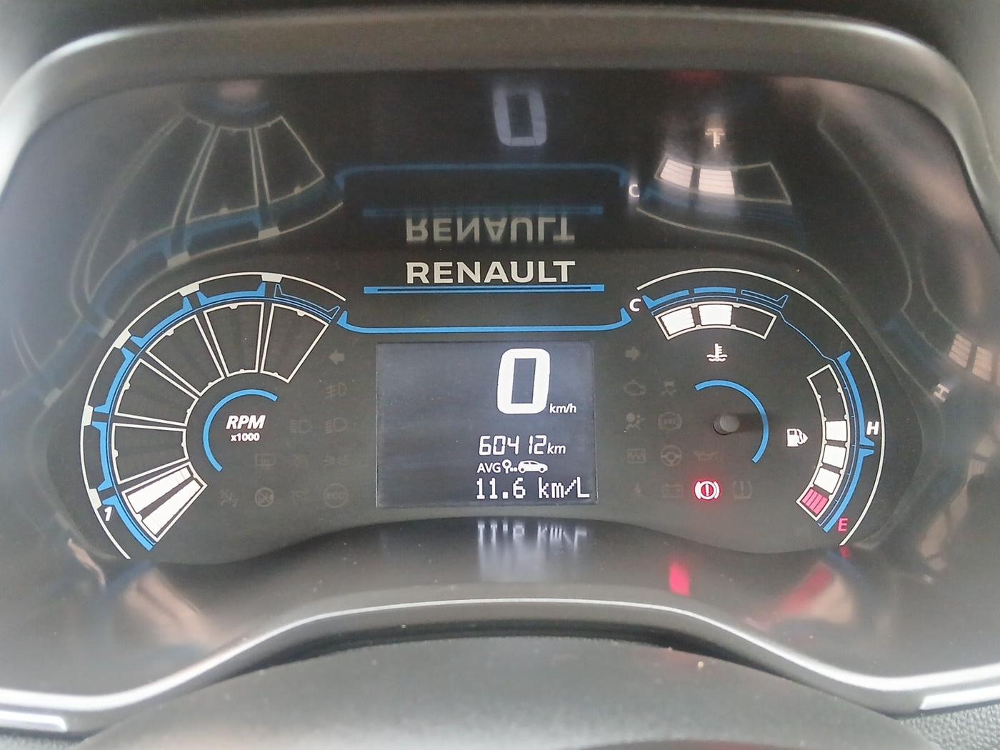 2022 Renault TRIBER RXZ, Petrol, Manual, 60,412 km, interior