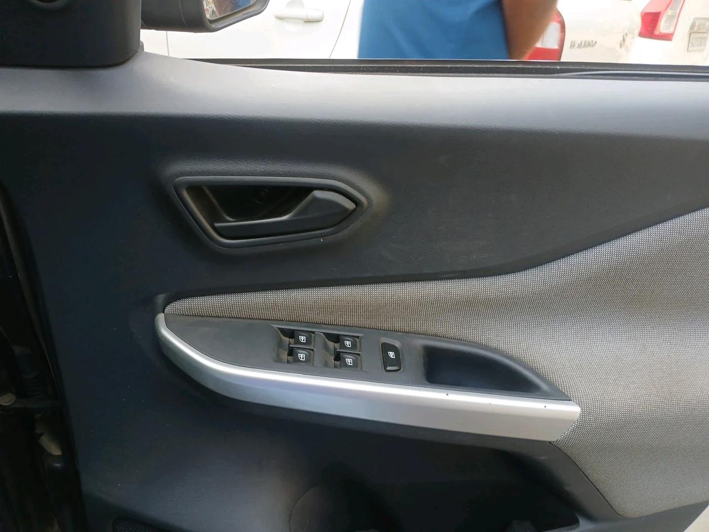 2023 Nissan MAGNITE XE, Petrol, Manual, 19,342 km, interior