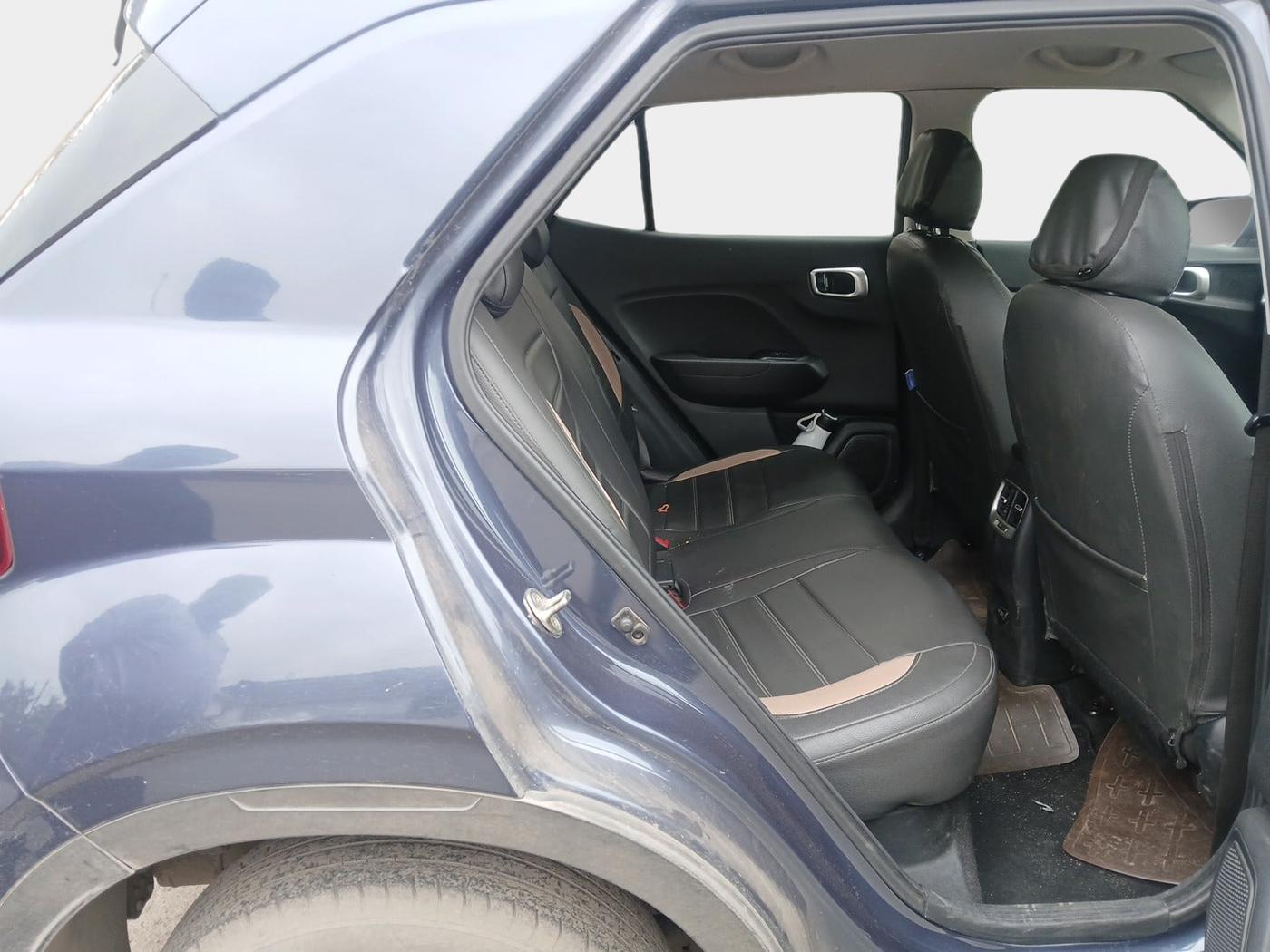 2021 Hyundai VENUE S+ 1.2, Petrol, Manual, 58,824 km, interior