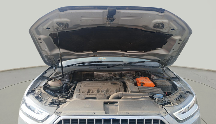 2014 Audi Q3 2.0 TDI, Diesel, Automatic, 1,17,823 km, exterior
