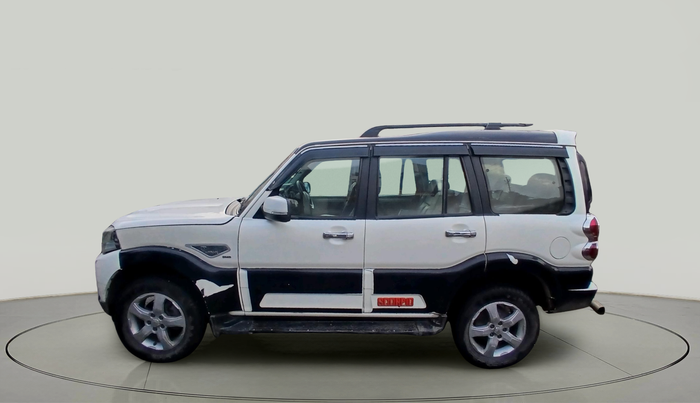 2017 Mahindra Scorpio S11 2WD, Diesel, Manual, 2,16,152 km, exterior
