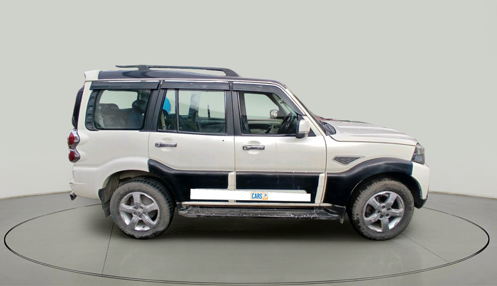 2017 Mahindra Scorpio S11 2WD, Diesel, Manual, 2,16,152 km, exterior