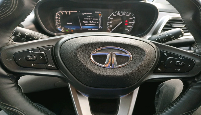 2023 Tata ALTROZ XZ + SUNROOF, Petrol, Manual, 26,413 km, interior