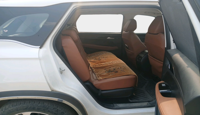 2021 MG HECTOR PLUS SELECT 2.0 DIESEL TURBO MT 7-STR, Diesel, Manual, 41,263 km, interior