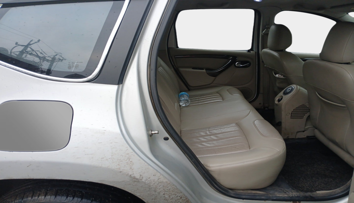 2014 Nissan Terrano XV D THP PREMIUM 110 PS, Diesel, Manual, 93,074 km, interior