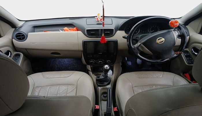 2014 Nissan Terrano XV D THP PREMIUM 110 PS, Diesel, Manual, 93,074 km, interior