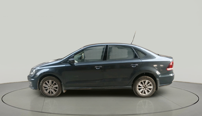 2016 Volkswagen Vento HIGHLINE 1.5 AT, Diesel, Automatic, 1,02,591 km, exterior