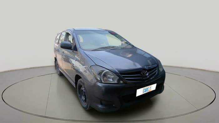 2011 Toyota Innova 2.5 G4 8 STR, Diesel, Manual, 2,68,600 km, exterior