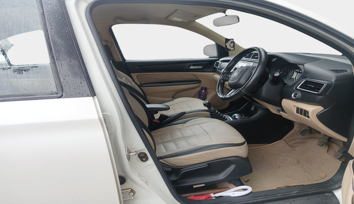 2018 Honda Amaze 1.5L I-DTEC V, Diesel, Manual, 47,140 km, interior